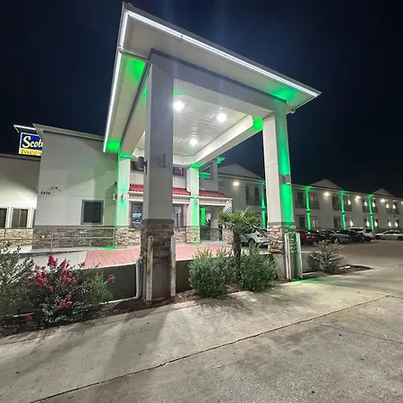 Scottish Inn And Suites